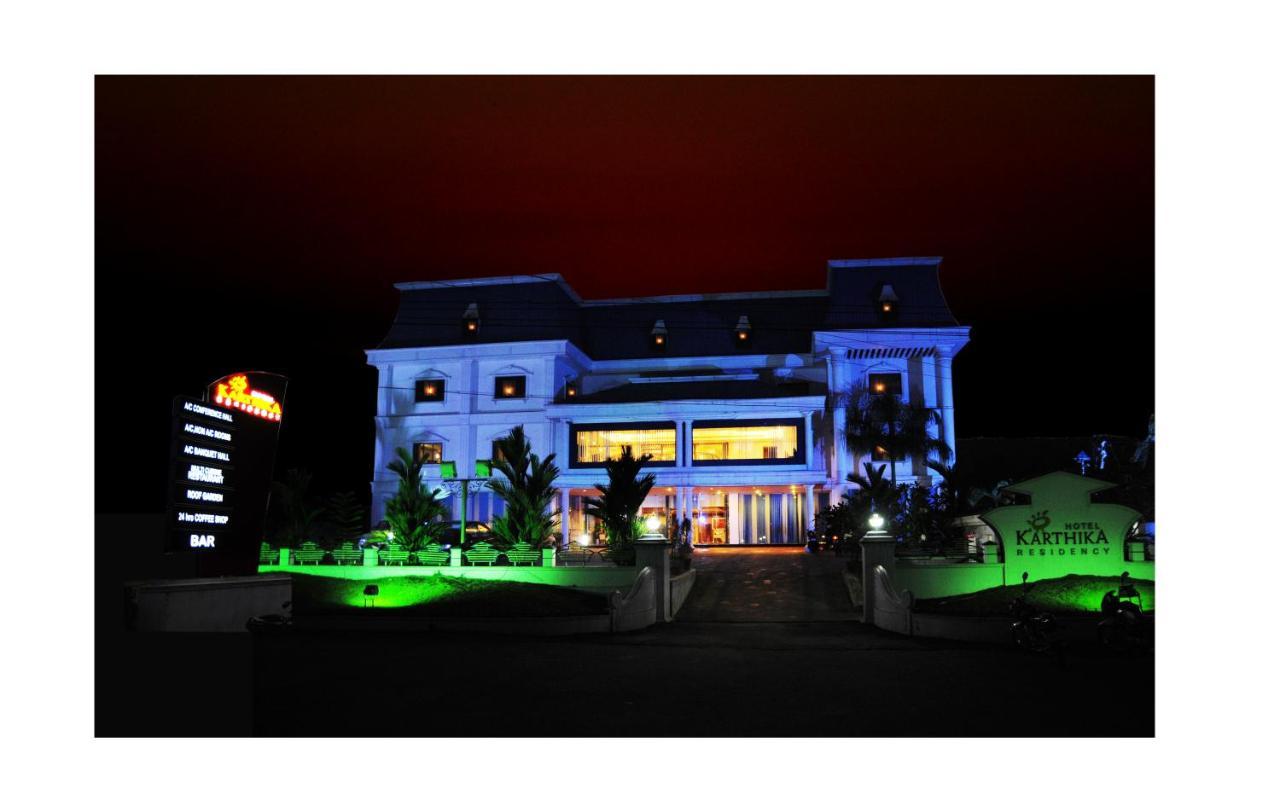 Karthika Residency Hotel Kilimanur Екстериор снимка